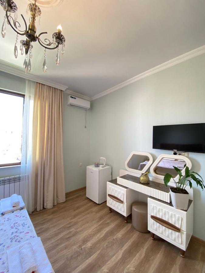Sunny Days Hotel Kobuleti ภายนอก รูปภาพ